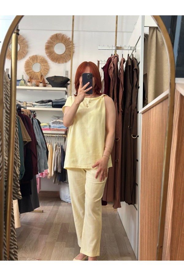 LİPA OMUZ DETAYLI KETEN TAKIM