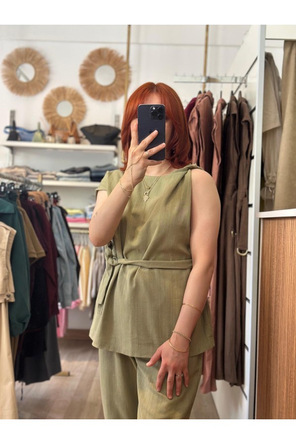 LİPA OMUZ DETAYLI KETEN TAKIM