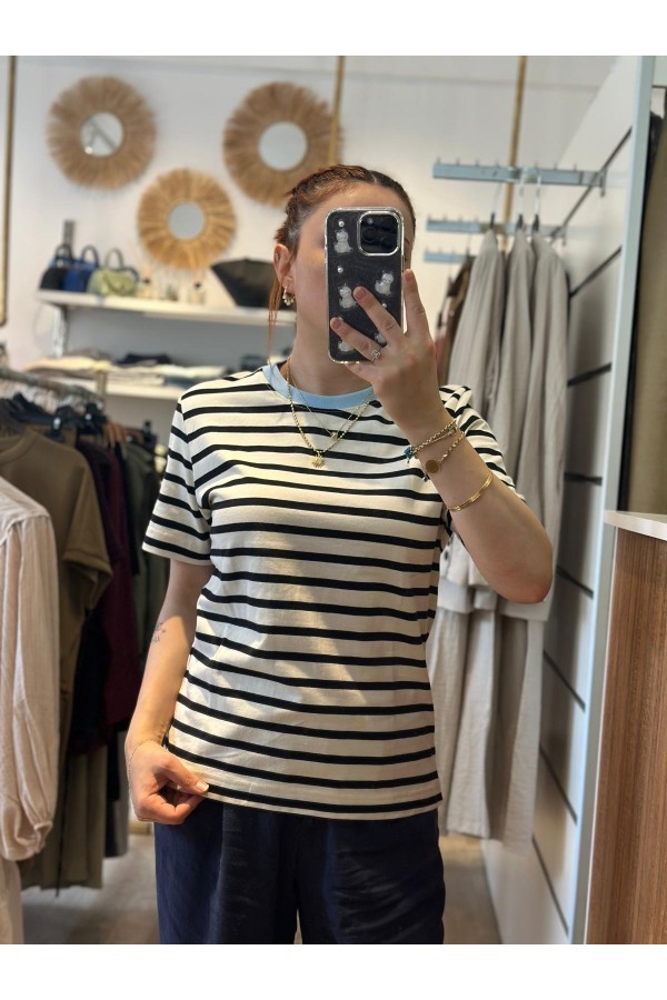 ÇİZGİLİ TSHİRT