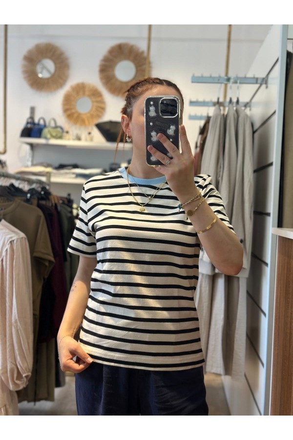 ÇİZGİLİ TSHİRT